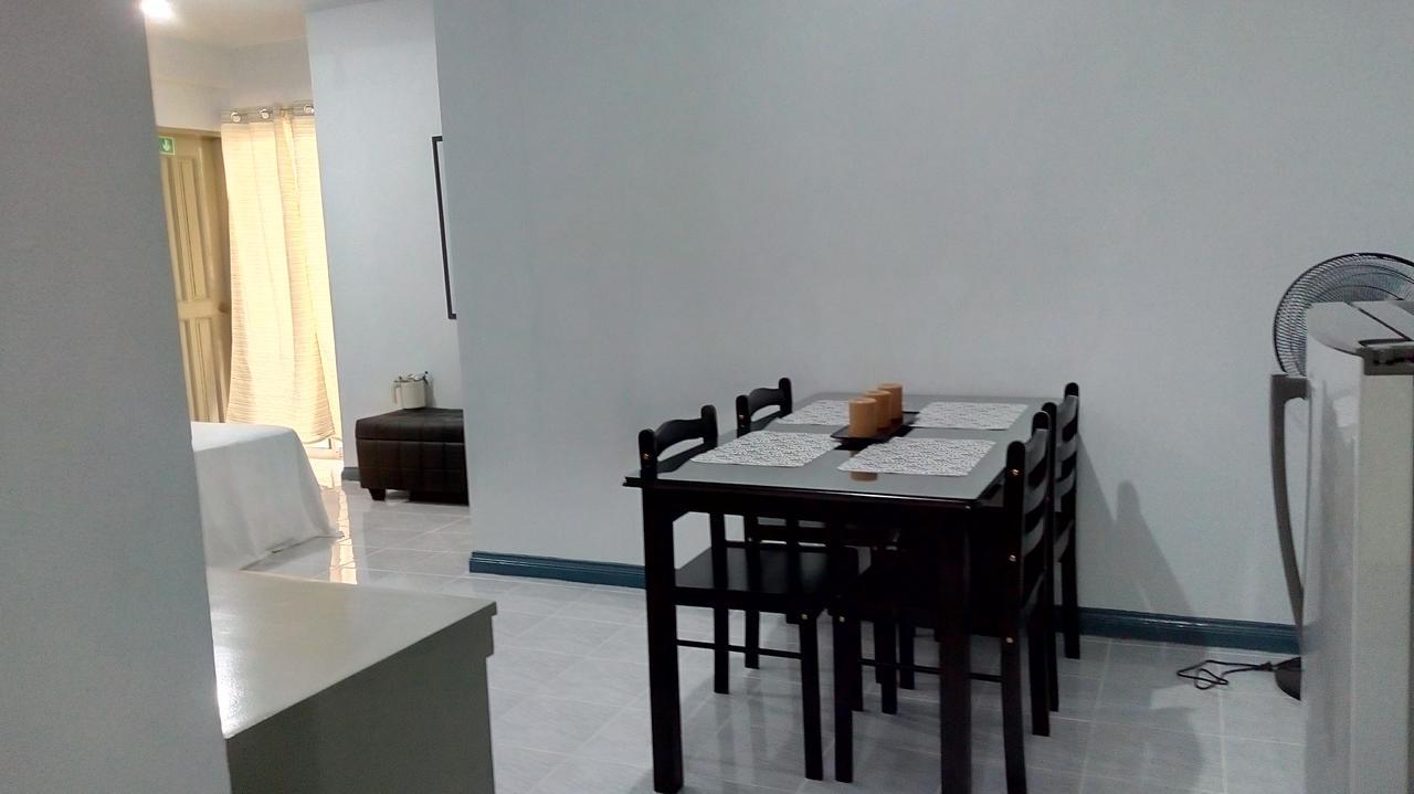 37 négyzetméteres stúdió Apartman 1 fürdőszobával Makati területén Manila Kültér fotó