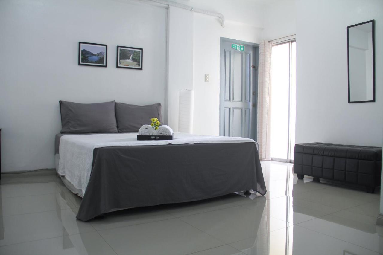 37 négyzetméteres stúdió Apartman 1 fürdőszobával Makati területén Manila Kültér fotó