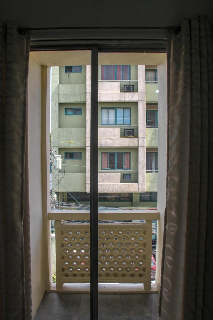 37 négyzetméteres stúdió Apartman 1 fürdőszobával Makati területén Manila Kültér fotó